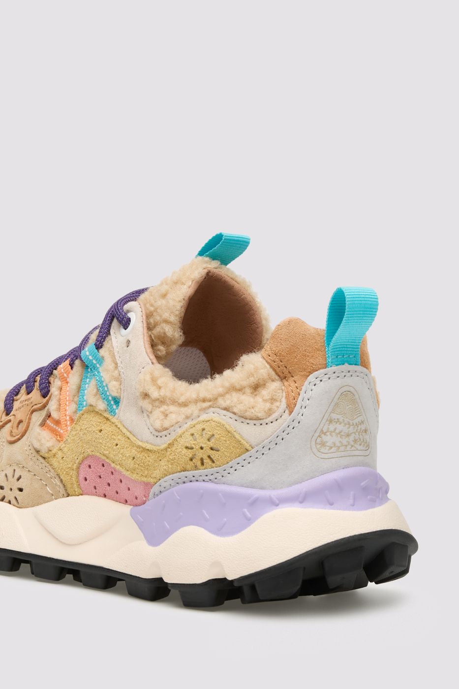 001 2017817 30 1E11 - SCARPA - FLOWER MOUNTAIN