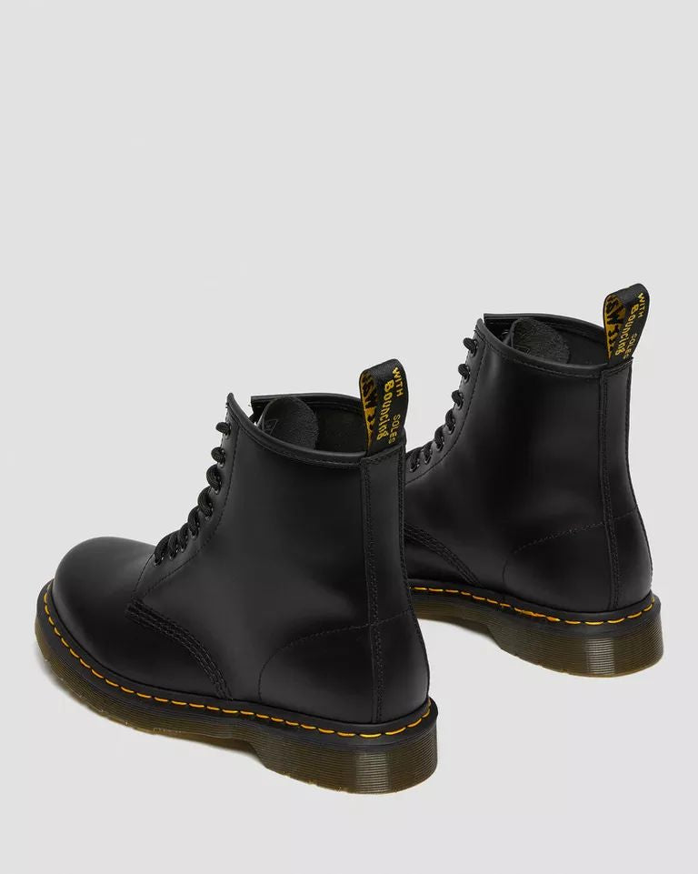 11822006 - SCARPA - DR MARTENS