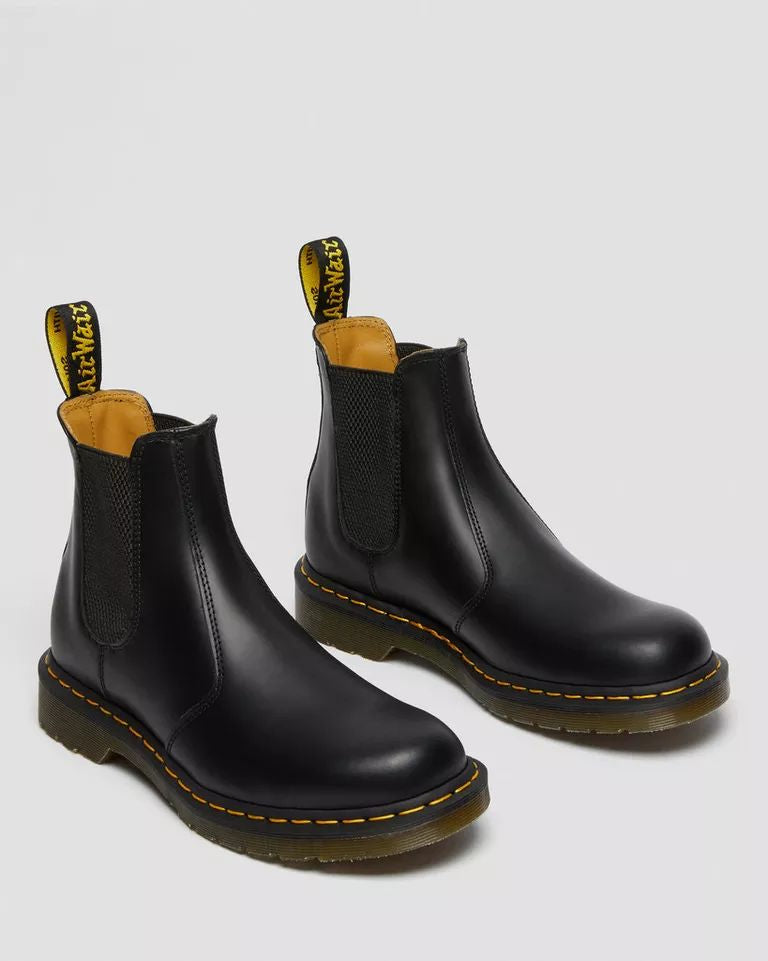 22227001 - SCARPA - DR MARTENS